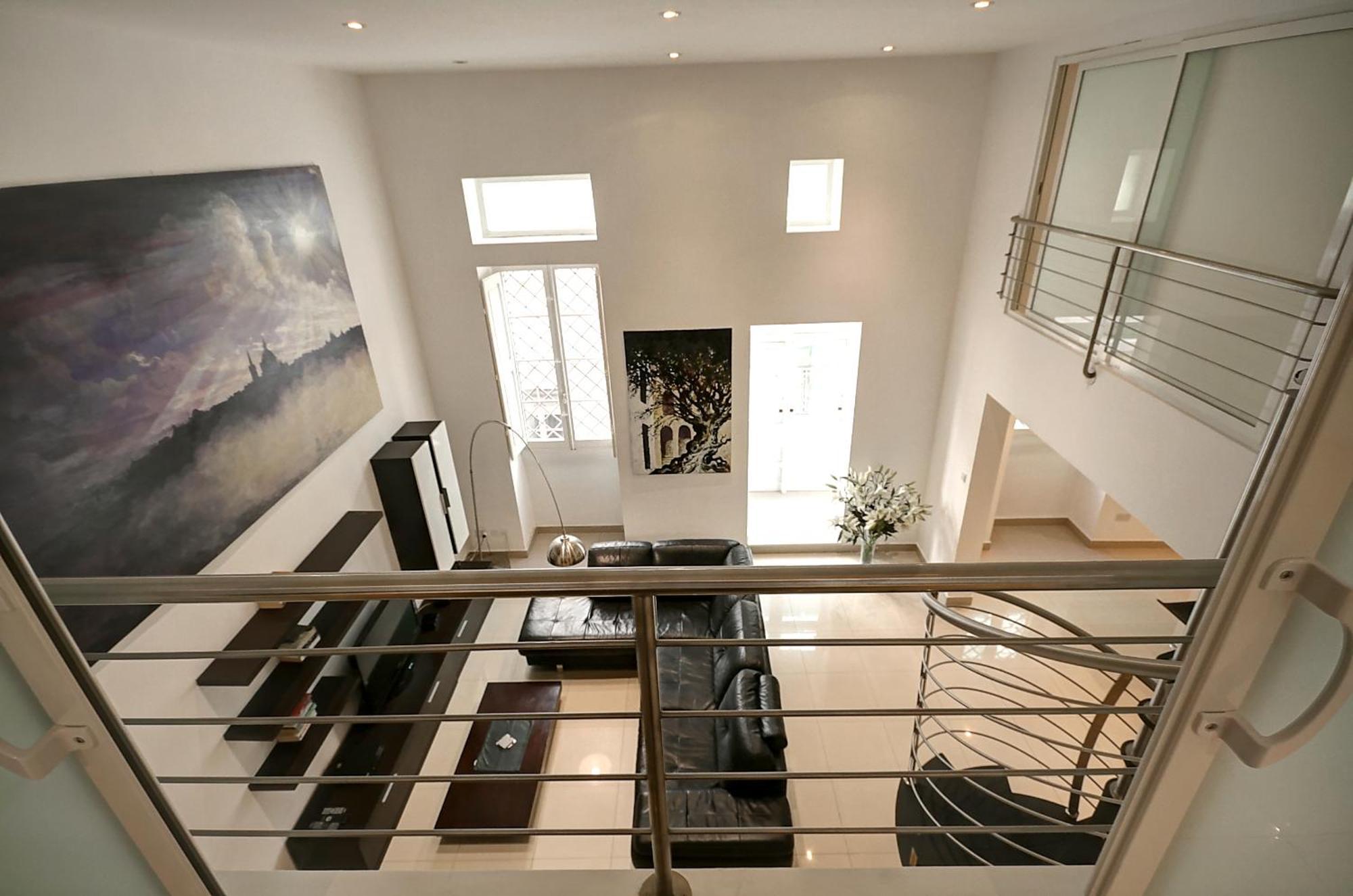 Old Mint No1 Apartment